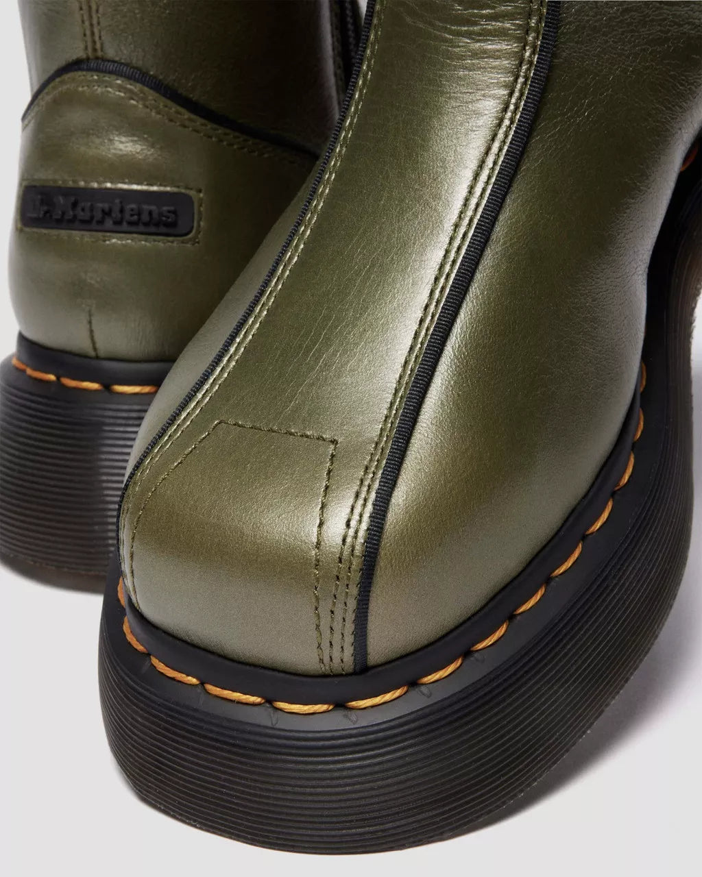 Dr. Martens Buzz Hi Eclipse Leather Boots - Olive Green