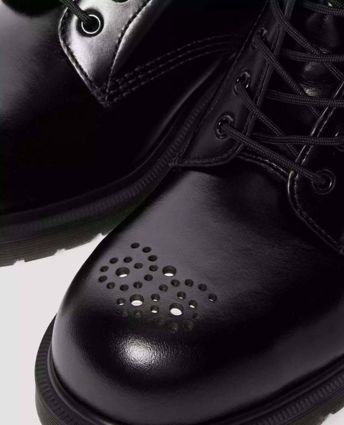 Dr. Martens 1460 Pascal St Brogue Analine