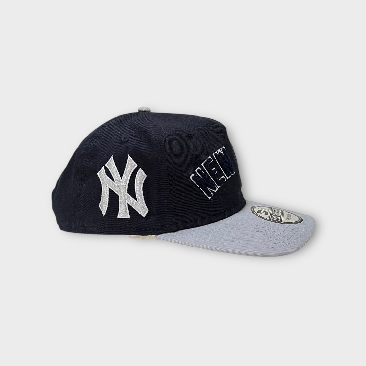 New Era x New York Yankees Chenille Golfer SnapBack Hat Navy