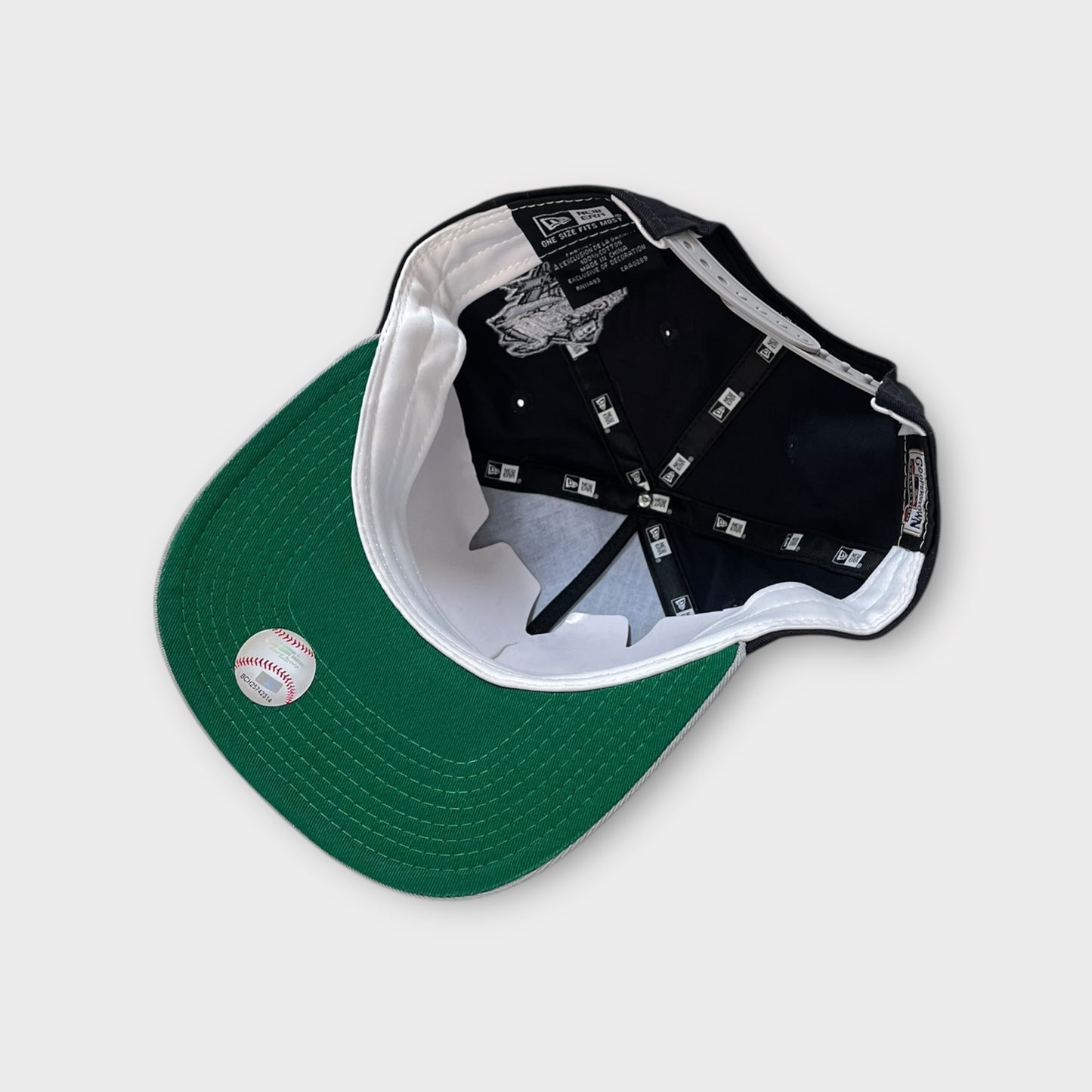New Era x New York Yankees Chenille Golfer SnapBack Hat Navy