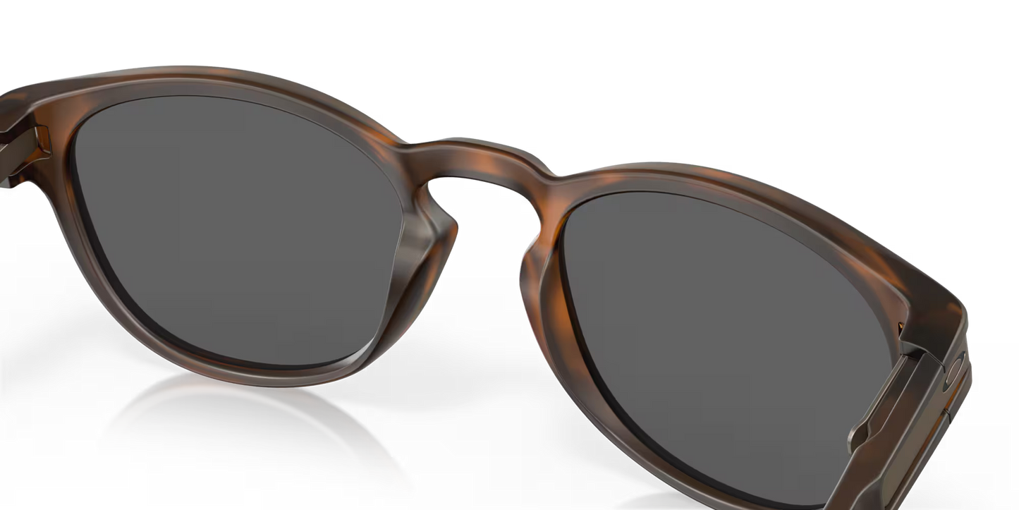 Oakley Latch™ - Matte Brown Tortoise/Prism Black