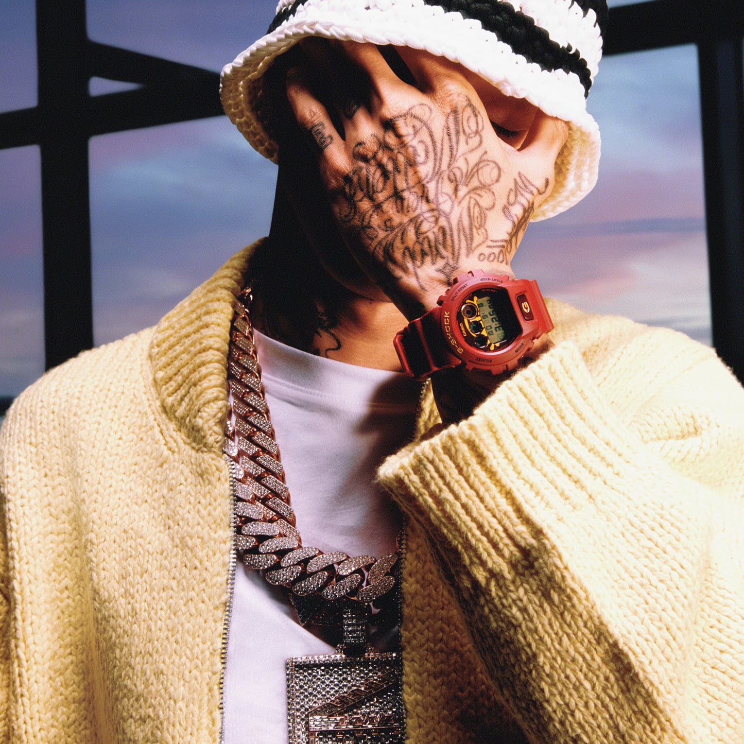 G-SHOCK DW-6900CC25-4ER