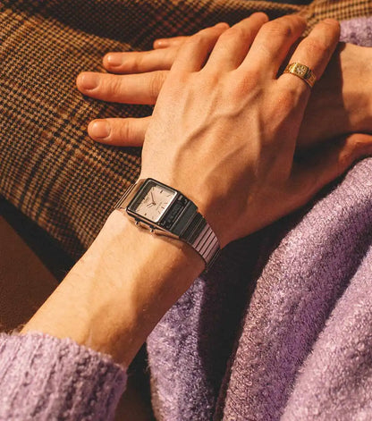 CASIO VINTAGE AQ-800E-7AEF