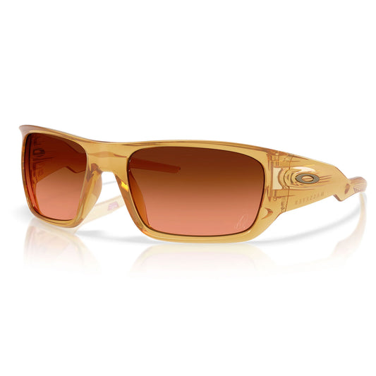 Oakley Masseter Alexia Putellas - Translucent Light Curry/Prism Brown Gradient